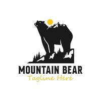 Montagne ours illustration logo vecteur