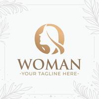 magnifique lettre q monogramme logo avec femme silhouette vecteur