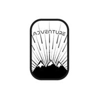 Montagne aventure badge logo graphique illustration sur Contexte vecteur