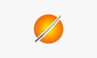 épée katana avec logo soleil. icône créative. illustration vectorielle. vecteur
