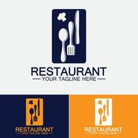 logo du restaurant avec l'icône de la cuillère et de la fourchette, concept de boisson alimentaire de conception de menu pour le restaurant de café vecteur