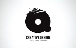 q lettre logo design pinceau coup de peinture. coup de pinceau noir artistique. vecteur