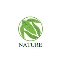 logo et symbole de la nature des feuilles pour l'industrie de l'environnement des signes vecteur