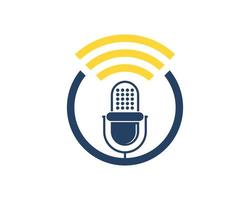 forme de cercle avec microphone podcast et symbole wifi vecteur