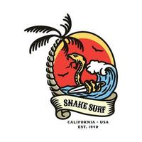 insigne de logo de club de surf de serpent vintage. illustration vectorielle faite à la main vecteur