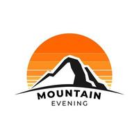 modèle de logo avec forme de montagne avec forme de soleil derrière vecteur