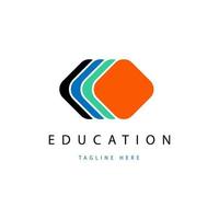 Pile de logo de livre pour l'éducation L'apprentissage L'école L'obtention du diplôme