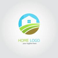 vecteur de conception de logo à la maison. adapté au logo de votre entreprise