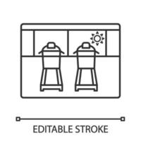 icône linéaire des installations de remise en forme. Gym. illustration de la ligne mince. tapis roulants. machines d'exercices. symbole de contour. dessin de contour isolé de vecteur. trait modifiable vecteur