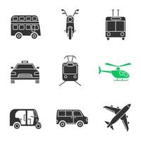 ensemble d'icônes de glyphe de transport public. symboles de silhouettes. les modes de transport. bus à impériale, scooter, trolleybus, taxi, tram, hélicoptère, pousse-pousse automatique, minibus, avion. illustration vectorielle isolée vecteur