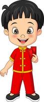 dessin animé heureux garçon chinois tenant une enveloppe vecteur