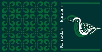 calligraphie arabe ramadan kareem sous forme d'oiseau, avec une combinaison de motifs floraux sur fond vert. conception de vecteur de carte de voeux