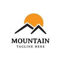 création de logo vectoriel de montagne