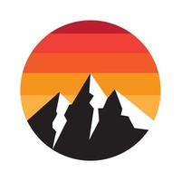 montagne coucher de soleil abstrait logo vecteur symbole icône conception graphique illustration