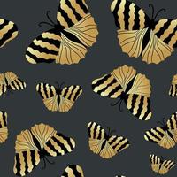 papillons dorés et noirs sur fond sombre avec un motif sans couture. illustration vectorielle pour la conception de tissus, textiles, vêtements, kimonos, chemises pour hommes, emballages, papiers peints. vecteur