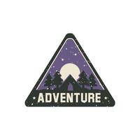 logo couleur pour le vecteur d'activités d'aventure ou de plein air