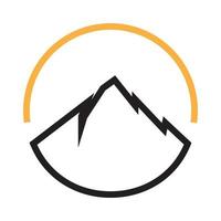 lignes simples montagne colorée avec coucher de soleil logo symbole vecteur icône illustration graphisme