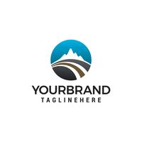 Road Mountain logo design concept template vecteur