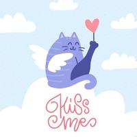 chat ange assis sur un nuage avec un coeur dans sa patte arrière relevée. illustration vectorielle plate colorée pour la carte de saint valentin avec citation de lettrage embrasse-moi. vecteur