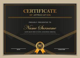 certificat de diplôme noir de luxe avec ligne dorée par dessin vectoriel