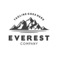 création de logo de montagne rocheuse de neige glacée, logo de paysage de montagne pour la randonnée vecteur