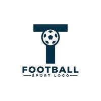 lettre t avec création de logo de ballon de football. éléments de modèle de conception de vecteur pour l'équipe sportive ou l'identité d'entreprise.