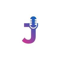 lettre j logo d'enregistrement de podcast. alphabet avec microphone icône illustration vectorielle vecteur