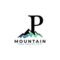lettre initiale p logo de montagne. explorez l'élément de modèle de logo d'entreprise de symbole d'aventure de montagne. vecteur