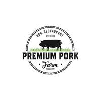 logo d'animal de ferme porcine dans la prairie, animal de porc premium vecteur