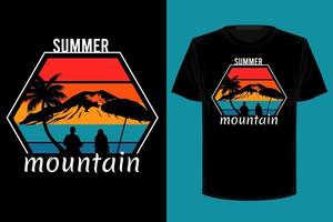 conception de t-shirt rétro vintage de montagne d'été vecteur