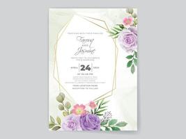 carte d'invitation de mariage de roses violettes romantiques vecteur