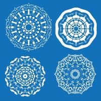 collection de quatre motifs de mandala vecteur