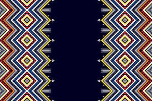 conception de modèle sans couture ethnique géométrique. tapis en tissu aztèque ornement mandala chevron décoration textile papier peint. dinde tribale broderie traditionnelle indienne africaine fond d'illustration vectorielle vecteur