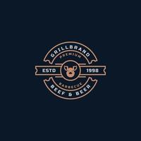 insigne rétro vintage grill restaurant barbecue steak house menu emblème et silhouettes alimentaires typographie logo design vecteur