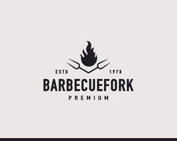 vintage rétro étiquette insigne emblème barbecue fourchette barbecue feu flamme hipster logo inspiration vecteur