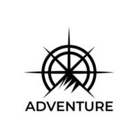montagne avec création de logo boussole. logo de l'aventure. vecteur