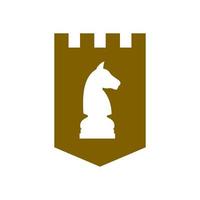 château médiéval doré et symbole d'échecs à cheval vecteur de conception de logo