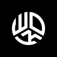 création de logo de lettre wok sur fond noir. concept de logo de lettre initiales créatives wok. conception de lettre wok. vecteur