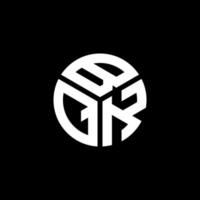 création de logo de lettre bqk sur fond noir. concept de logo de lettre initiales créatives bqk. conception de lettre bqk. vecteur