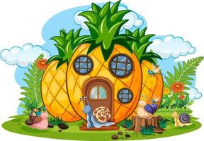 maison d'ananas fantastique avec des escargots de dessin animé vecteur