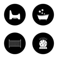 jeu d'icônes de glyphe de garde d'enfants. petit pot, baignoire, berceau, veilleuse. illustrations de silhouettes blanches vectorielles dans les cercles noirs