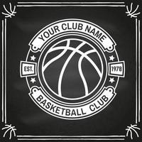 insigne du club de basket-ball. vecteur. concept pour chemise, impression, timbre. conception de typographie vintage avec silhouette de ballon de basket. vecteur