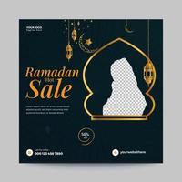 vecteur de modèle de conception de bannière de vente ramadan