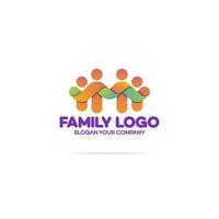 logo de la famille quatre personnes