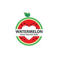 illustration vectorielle du logo de fruit de pastèque de fruits frais rouge, disponible sur le marché, conception de sérigraphie, autocollant, bannière, entreprise de fruits vecteur
