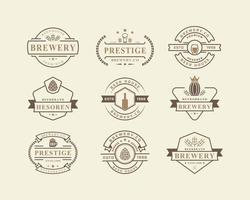 ensemble d'éléments de conception d'étiquettes de bière badge rétro vintage illustration vectorielle