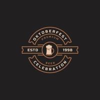 badge rétro vintage étiquette oktoberfest conception typographique invitations willkommen zum logo de célébration du festival de la bière vecteur