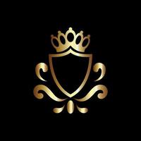 vecteur de bouclier royal de luxe, bon pour les armoiries et les emblèmes de chevalier ou la crête de bouclier héraldique