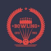 logo vintage de bowling, signe avec couronne, badge avec boule et épingles vecteur