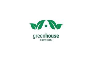 modèle de vecteur de conception de logo de maison verte plate
